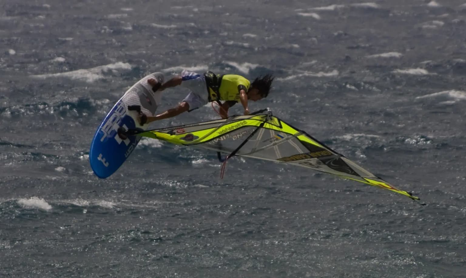 Windsurfing, kitesurfing og surflektioner på Gran Canaria